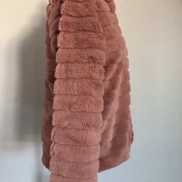 Jacket - Picture 5 of 5